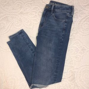 Super stretch AE “Hi-Rise Jegging Crop” Jeans